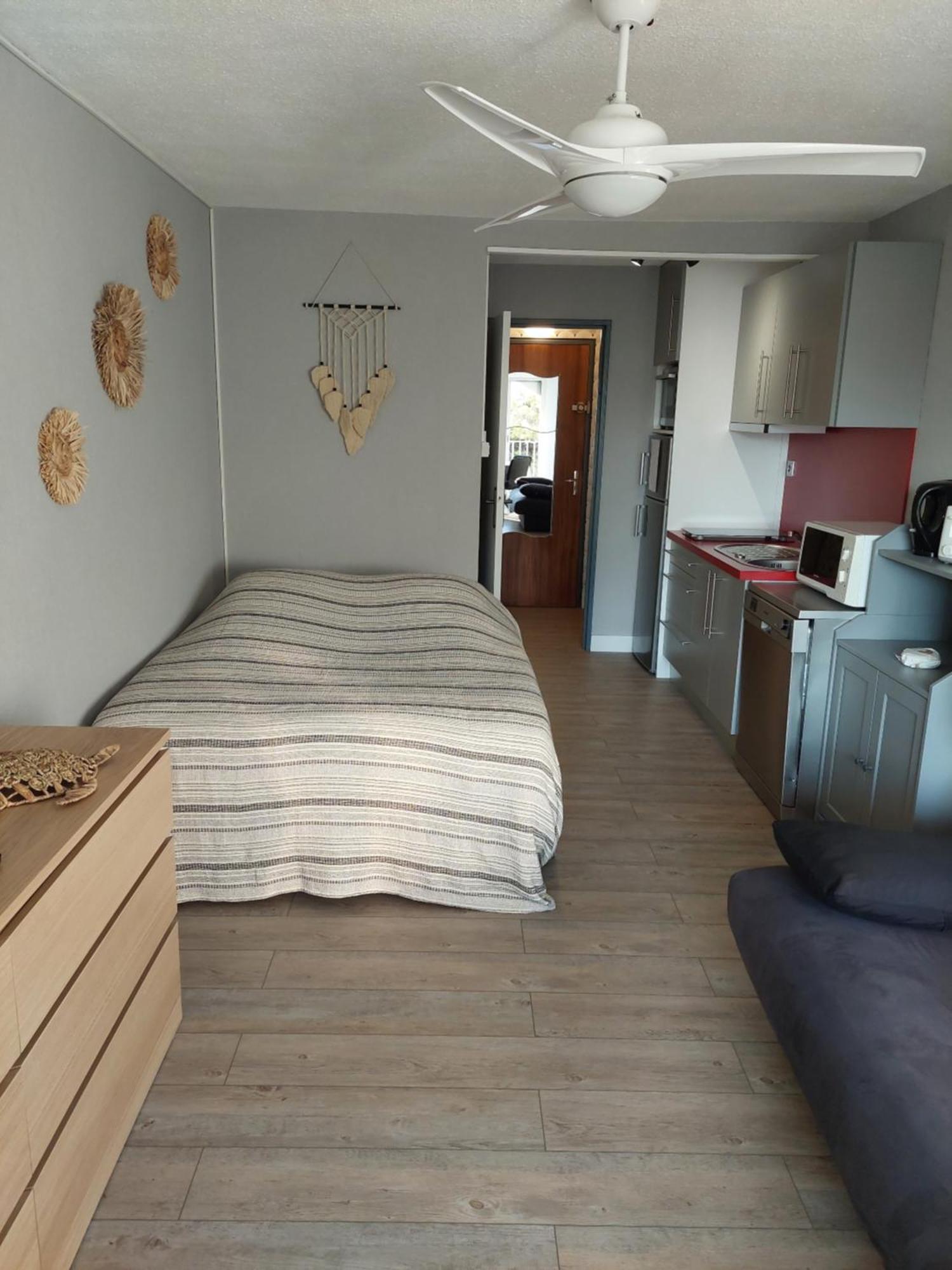 Location Studio Cap D'Agde Exteriér fotografie